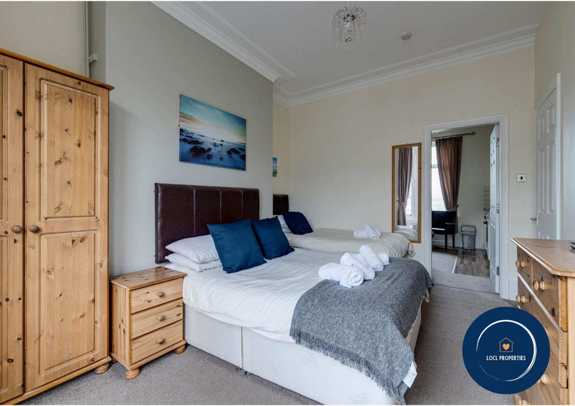 45 The Square Holiday Apartments Scarborough Zewnętrze zdjęcie